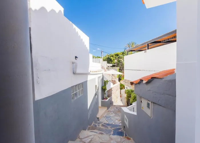 Spacious Next To The Sea With Stunning Views Santa Cruz de Tenerife